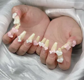 ネイル Lee Nailsのネイルデザイン