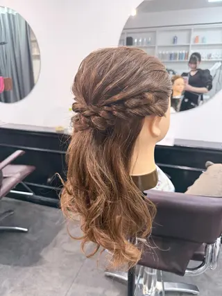 ヘアアレンジ オタク美容師☃️🩵 ヘアアレンジ/暗髪のヘアスタイル