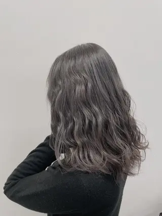 ショート カラー ヘアアレンジ 透明感×韓流ハイ トーン🫧RYUTAのヘアスタイル