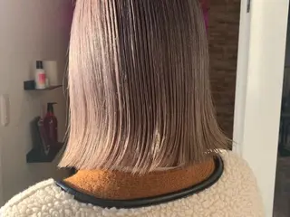 ミディアム カラー ヘアカラー&縮毛矯正 STAR☆RIVERのヘアスタイル