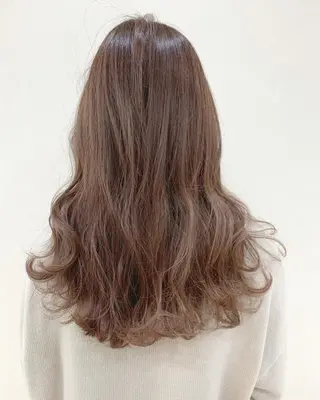 ロング カラー 立川 奈那子のヘアスタイル