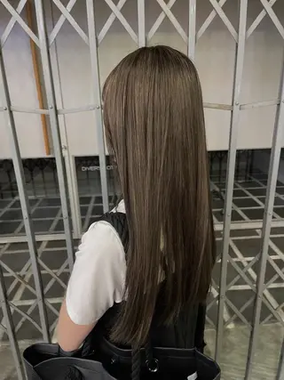 ロング カラー rin 🖤〈大宮〉のヘアスタイル