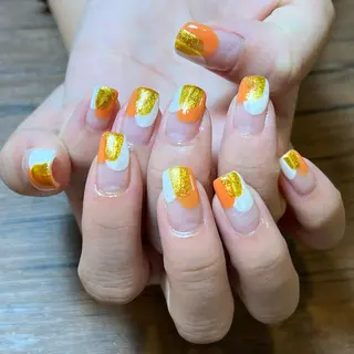 ネイル HENRIETTA NAILSALONのネイルデザイン