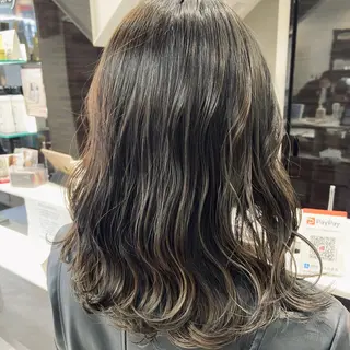 セミロング カラー パーマ 北岡 慶子 大宮駅西口徒歩3分のヘアスタイル