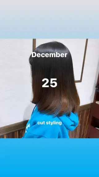 ミディアム 山崎 航のヘアスタイル