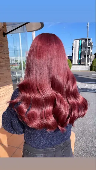 ロング カラー 宮良 かなでのヘアスタイル
