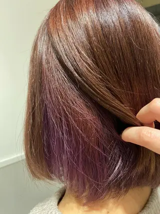 ミディアム カラー 小栗 麻衣のヘアスタイル