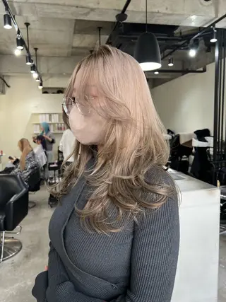 セミロング LA KING KYOTO所属・LA KING 👑 【ハーツ】艶髪のヘアスタイル