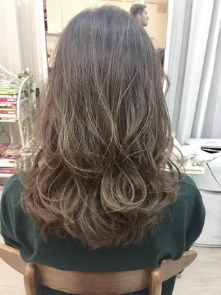 ショート ミディアム セミロング ロング カラー 【代表】田川 祐也のヘアスタイル