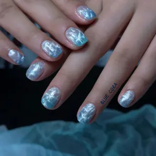 ネイル BLUE CORAのネイルデザイン