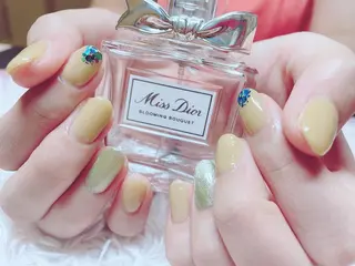 ネイル 頑張る女性の味方✴︎ M.i nail ♡のネイルデザイン