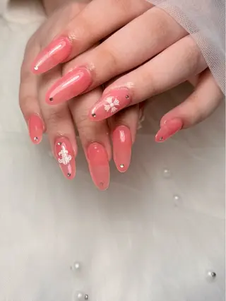 ミディアム 🌹Belle Nail🌹のネイルデザイン