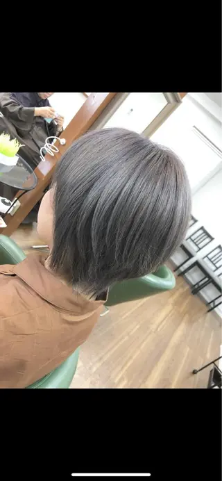 ミディアム カラー SHIORI💜口コ ミNo.1艶カラーのヘアスタイル
