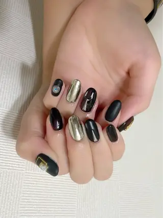 ミディアム え まのネイルデザイン