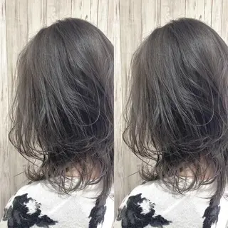 セミロング カラー ヘアサロンオスカー 岸和田蛸地蔵店のヘアスタイル