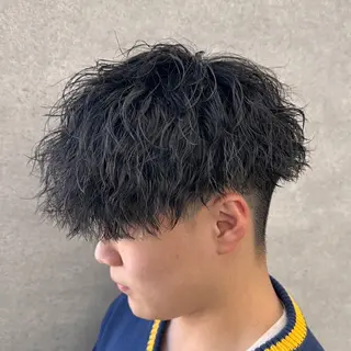 パーマ メンズ 🔥フェザーパーマ 特化🔥勇斗のヘアスタイル