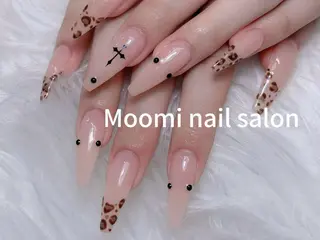ロング 長さだし専門 Moominのネイルデザイン