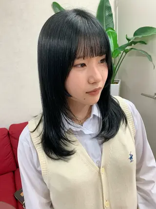 セミロング カラー ayumi🌈 インナーカラー🌈のヘアスタイル