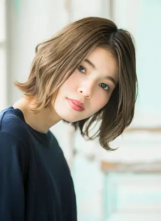 ミディアム カラー Kazu .Kのヘアスタイル