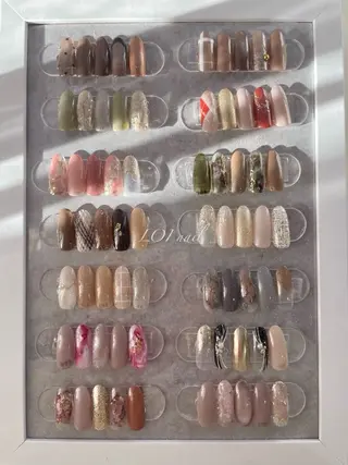ネイル LOI nail monaのネイルデザイン
