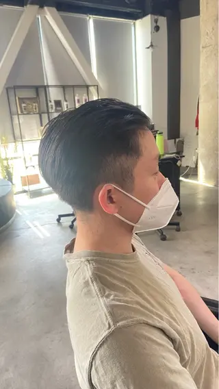 メンズ 難波 千夏のヘアスタイル