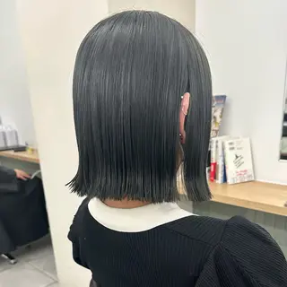 ミディアム カラー ブリーチなし/レイヤ ー特化🌈Tommyのヘアスタイル