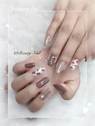 カラー ネイル Moonstone Salonのネイルデザイン
