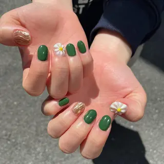 ネイル nail.gorin所属・吉村 優子のネイルデザイン