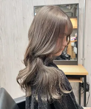 セミロング lafit kaede/韓国ヘアのヘアスタイル