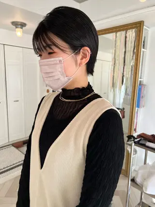 ショート ブリーチカラー🎀 韓国風/寺門美優のヘアスタイル