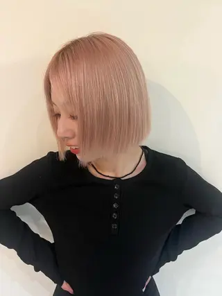ショート カラー 韓国ボブ/ハッシュ カットKIRAのヘアスタイル