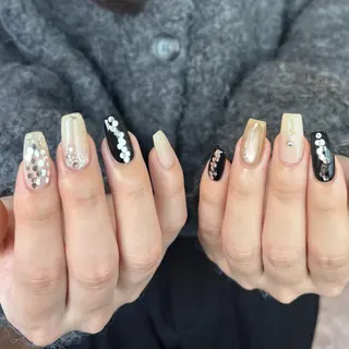 ネイル Noël 新宿南口 Hanaのネイルデザイン