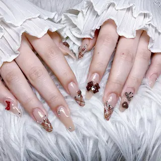ネイル 🍭Yun nail hyejin🌸のネイルデザイン
