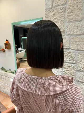 ミディアム BELLE by revo 山口 か乃のヘアスタイル