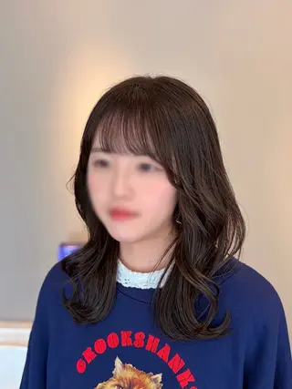ミディアム レイヤー/透けカラー ✨KANAのヘアスタイル