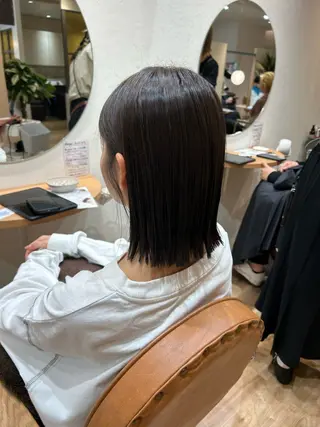 ミディアム 宮本 季奈のヘアスタイル