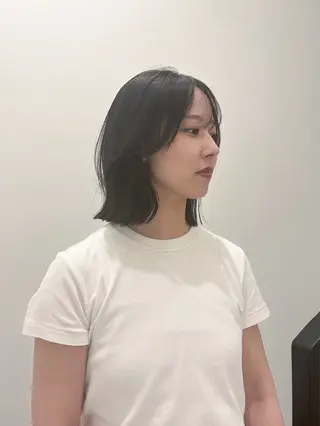 ショート カラー パーマ ヘアアレンジ メンズ 切りっぱなしヘアボブ ミディアムヘアRYOのヘアスタイル