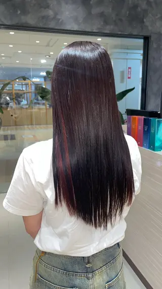 ロング ナチュラルカラー 児玉優香のヘアスタイル