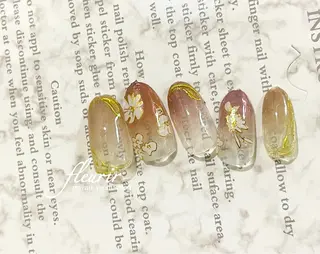 ネイル フルリール 【プライベートサロンのネイルデザイン