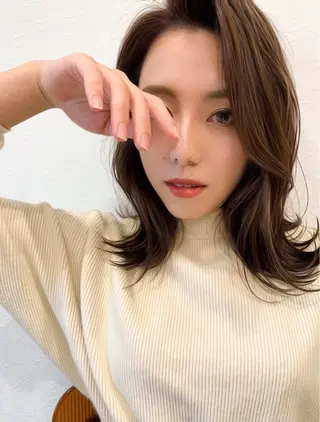 ミディアム カラー Oli-Oli 大田のヘアスタイル