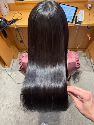 ロング 【Amphi Tokyo】宮原のヘアスタイル