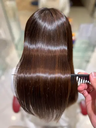 ロング パーマ 髪質改善×ハイトーン ✨倉持のヘアスタイル