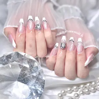 ネイル 🤍kanane 🤍のネイルデザイン