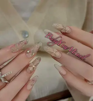 ネイル 相沢 さやかのネイルデザイン