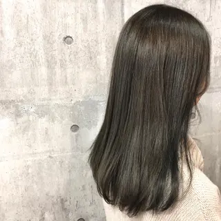 セミロング カラー 菅沢 奈生のヘアスタイル