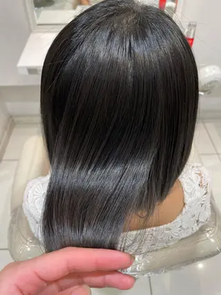 ミディアム パーマ ユ カの眉毛・アイブロウイメージ