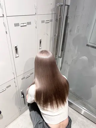 カラー 透明感ベージュ🤎 ナチュラルレイヤーのヘアスタイル