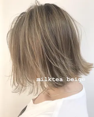 ショート カラー ヘアアレンジ シアーベージュニスト 🥣大石亜里紗のヘアスタイル