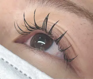 マツエク・マツパ eyelash&nail　Liora所属・Liora川越 YUIのマツエク・マツパデザイン