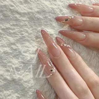 ネイル シ シのネイルデザイン